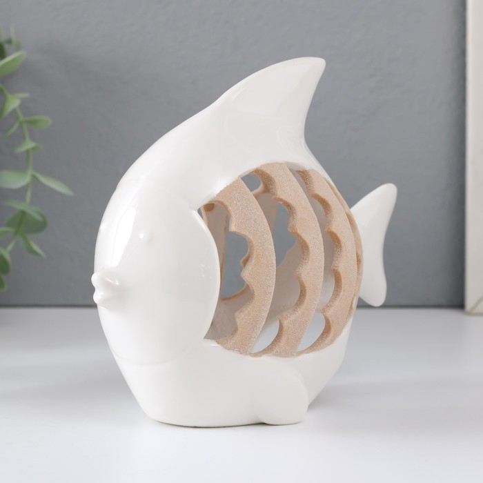 Подсвечник керамика на 1 свечу Подсвечник керамика на 1 свечу "Рыбка с узорами" белый 15,7х8,8х14,3 см