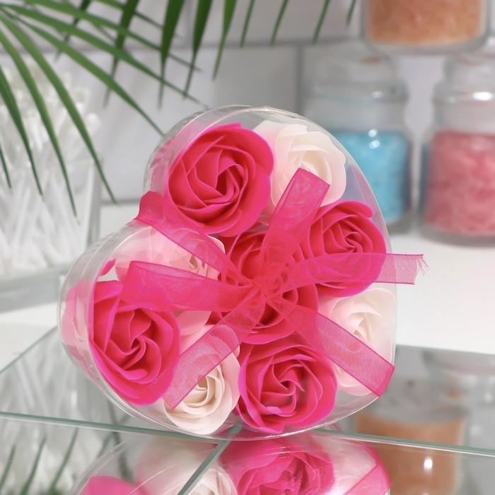 Мыльные розочки, фуксия и белые, набор 9 шт. Мыльные розочки, фуксия и белые, набор 9 шт.