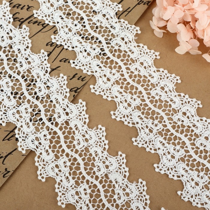 Кружево гипюровое, 60 мм &times; 6,8 &plusmn; 0,5 м, цвет белый