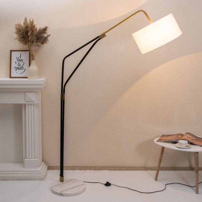 Торшер 19067/1 E27 40Вт черно-золотой 110х35х195 см