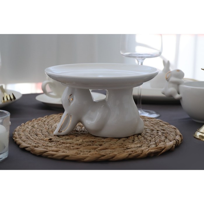 Блюдо для десертов Доляна «Зайка в золотом», 16×9,5 см Блюдо для десертов Доляна «Зайка в золотом», 16×9,5 см