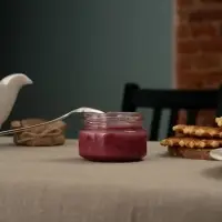 Крем-мед Bee in Love, с черной смородиной Крем-мед Bee in Love, с черной смородиной