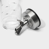 Бутылка стеклянная для соусов и масла с мерной шкалой Magistro «Мист», 200 мл, 5,5×17,5 см Бутылка стеклянная для соусов и масла с мерной шкалой Magistro «Мист», 200 мл, 5,5×17,5 см