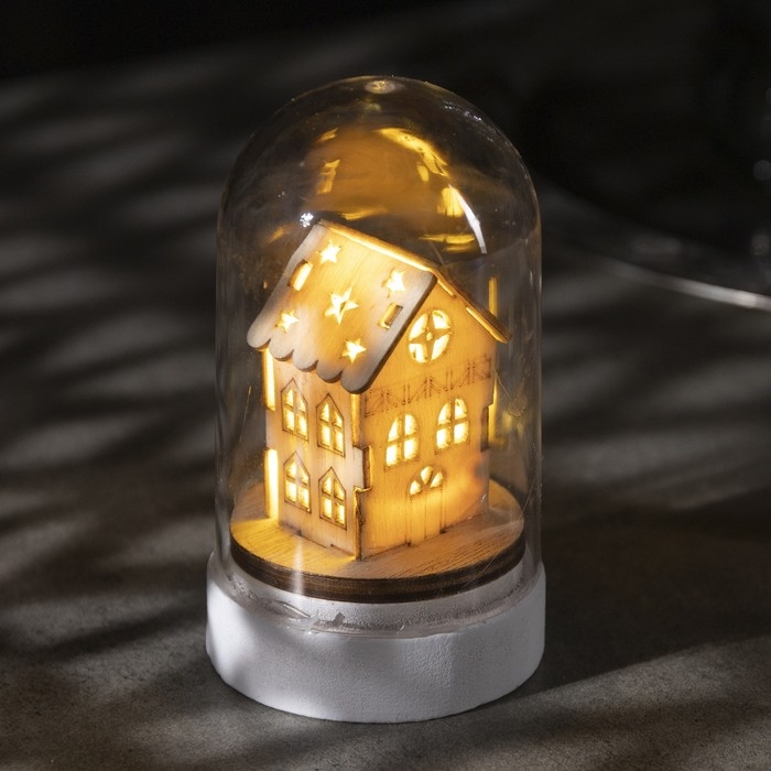 Светодиодная фигура под куполом &laquo;Домик&raquo; 6&times; 9.5 &times; 6 см, дерево, батарейки LR1130х3 (в комплекте), свечение тёплое белое