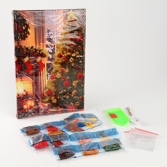 Алмазная мозаика на новый год с частичным заполнением на подрамнике «Елка у камина», 20 х 30 см, с гирляндой, новогодний набор для творчества Алмазная мозаика на новый год с частичным заполнением на подрамнике «Елка у камина», 20 х 30 см, с гирляндой, новогодний набор для творчества