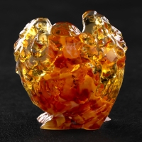 Сувенир "Дева Мария с младенцем", янтарь