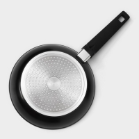 Сковорода Magistro Flame, d=26 см, h=4,9 см, ручка soft-touch, антипригарное покрытие, индукция, цвет чёрный Сковорода Magistro Flame, d=26 см, h=4,9 см, ручка soft-touch, антипригарное покрытие, индукция, цвет чёрный