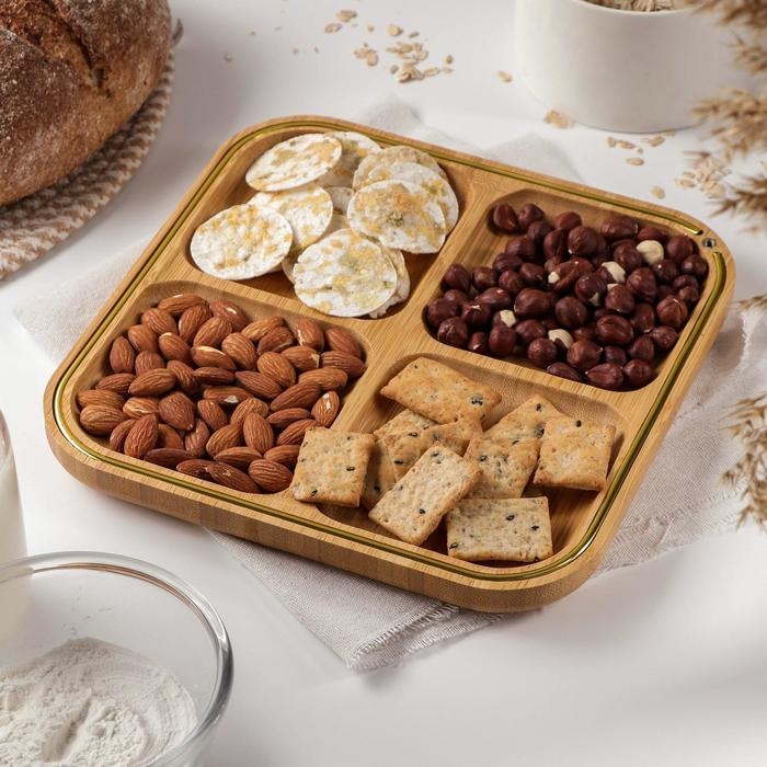 Менажница Доляна &laquo;Цветение&raquo;, 4 секции, 24,5&times;24,5 см, бамбук