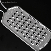 Тёрка для сыра средняя Доляна «Помощник», 21×5,5 см, с ручкой, цвет серебристый Тёрка для сыра средняя Доляна «Помощник», 21×5,5 см, с ручкой, цвет серебристый