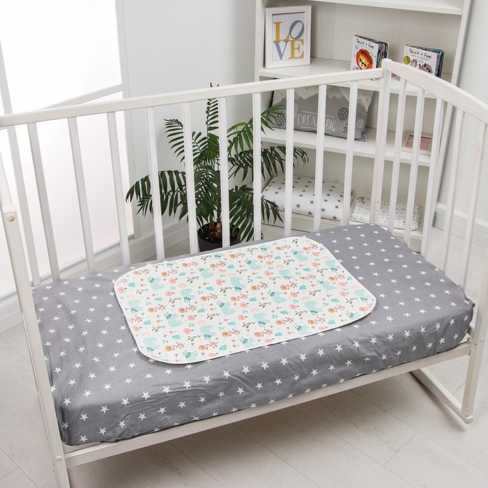 Пеленка на непромокаемой основе, 50х70 см &laquo;Мишки&raquo;