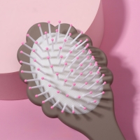 Расчёска - мини массажная, 17,5 &times; 7,3 см, цвет коричневый