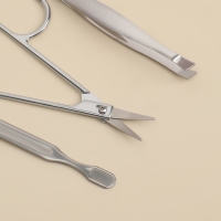 Набор маникюрный «Juice», 7 предметов, в футляре, цвет МИКС Набор маникюрный «Juice», 7 предметов, в футляре, цвет МИКС