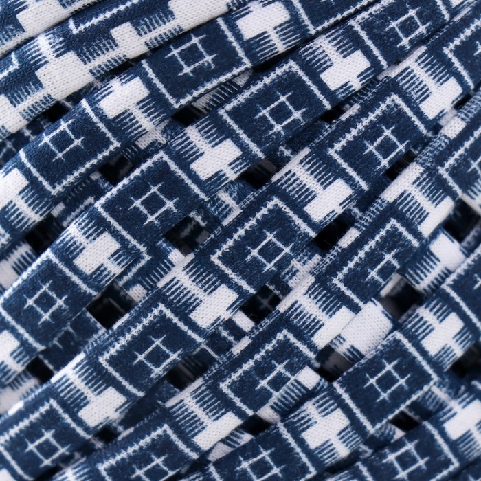 Лицевая трикотажная пряжа 200&plusmn;10 г (Принт 2)