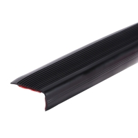 Накладка антискользящая на ступеньки угловая, 1м, черная Накладка антискользящая на ступеньки угловая, 1м, черная