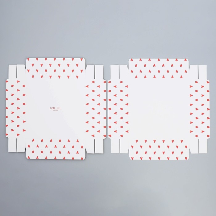 Коробка подарочная для цветов с вазой и PVC окнами складная, упаковка, &laquo;Сердца&raquo;, 23 х 30 х 23 см