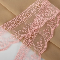 Кружево на сетке, 45 мм &times; 11 &plusmn; 1 м, цвет нежно-розовый