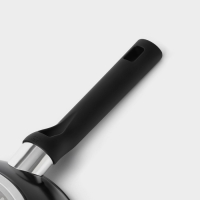 Сковорода Magistro Warrior, d=28 см, h=5,3 см, ручка soft-touch, антипригарное покрытие, индукция, цвет чёрный Сковорода Magistro Warrior, d=28 см, h=5,3 см, ручка soft-touch, антипригарное покрытие, индукция, цвет чёрный