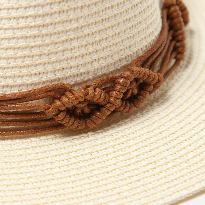 Шляпа женская MINAKU цв. молочный, р-р 56-58 Шляпа женская MINAKU цв. молочный, р-р 56-58