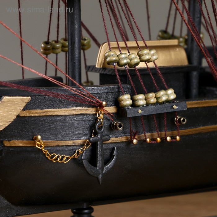 Корабль &laquo;Золотая лань&raquo;,  черные паруса, 50х9х45 см