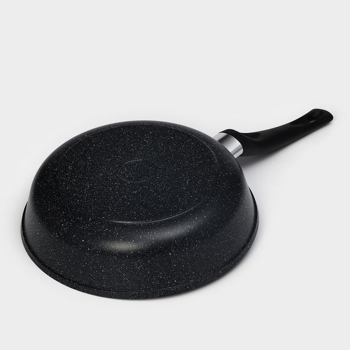 Сковорода Доляна «Элит», d=22 см, антипригарное покрытие, пластиковая ручка Сковорода Доляна «Элит», d=22 см, антипригарное покрытие, пластиковая ручка