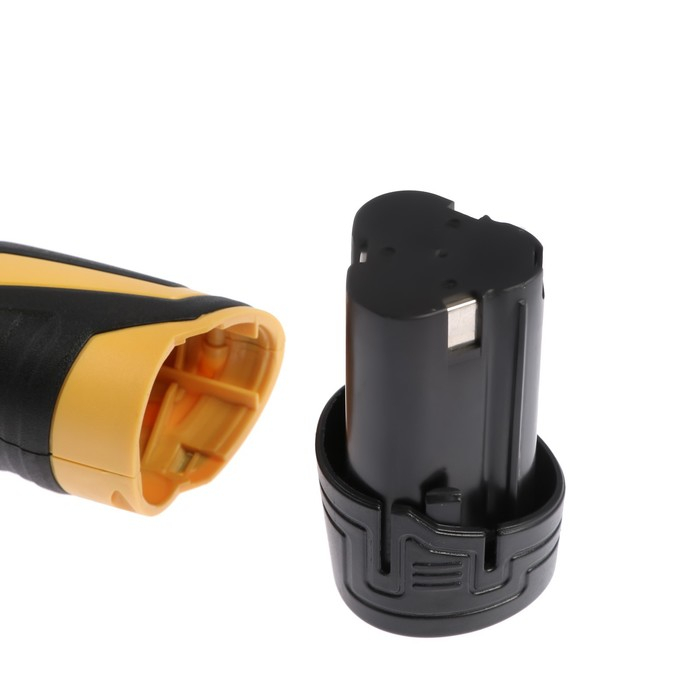 Шуруповерт ТУНДРА, патрон БЗ до 10 мм, подсветка, Li-ion 1300 mAh 12V, 550 об/мин, 18 Н*м Шуруповерт ТУНДРА, патрон БЗ до 10 мм, подсветка, Li-ion 1300 mAh 12V, 550 об/мин, 18 Н*м