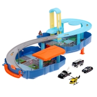 Парковка &laquo;Полиция погоня&raquo;, в рюкзаке