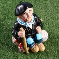 Садовая фигура "Пастух" 15х14х24см ///