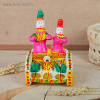 Филимоновская игрушка &laquo;Парочка на санях&raquo;