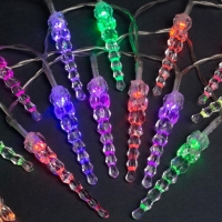 Гирлянда &laquo;Нить&raquo; 3 м с насадками &laquo;Сосульки 7.5 см&raquo;, IP20, прозрачная нить, 20 LED, батарейки AAх3 (нет в комплекте), свечение мульти