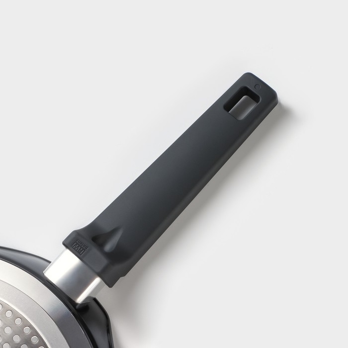 Cковорода блинная Magistro Flame, d=24см, h=1,6 см, антипригарное покрытие, индукция, цвет чёрный