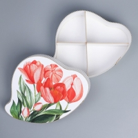 Коробка подарочная, кондитерская упаковка &laquo;Тюльпаны&raquo;, 20 х 15 х 5 см