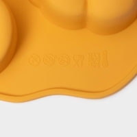 Форма для выпечки Доляна &laquo;Осенняя пора&raquo;, силикон, 7 ячеек, 26&times;25,5&times;3 см, цвет оранжевый