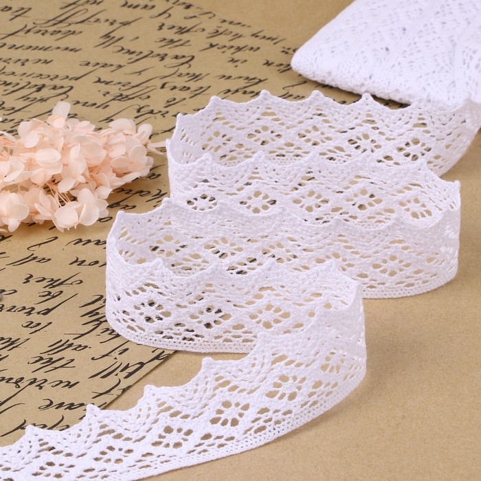 Кружево вязаное, 40 мм &times; 10 &plusmn; 1 м, цвет белый