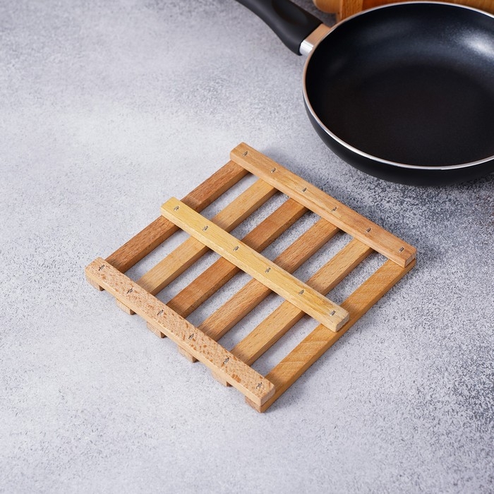 Подставка под горячее, решётка, массив бук, 18&times;18&times;2 см
