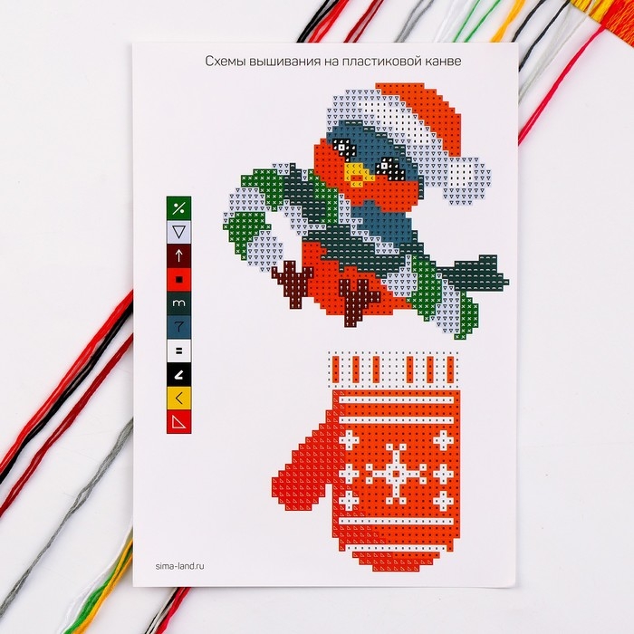Вышивка крестиком на новый год на деревянной канве &laquo;Снегирь с варежкой&raquo;, новогодний набор для творчества