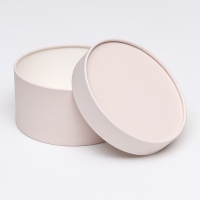 Подарочная коробка "Wewak" пудра, завальцованная без окна, 18 х 10 см Подарочная коробка "Wewak" пудра, завальцованная без окна, 18 х 10 см