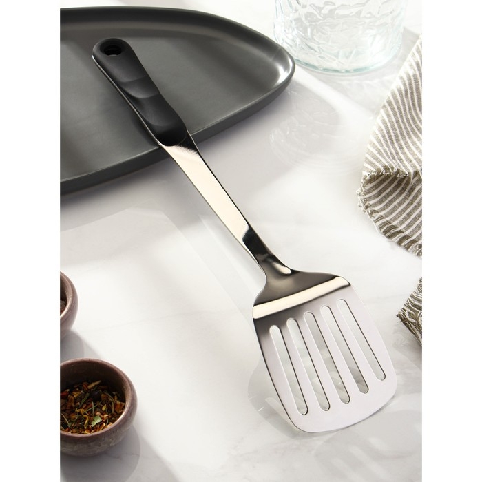 Лопатка из нержавеющей стали с отверстиями Доляна Home, длина 38,5 см, толщина 3 мм