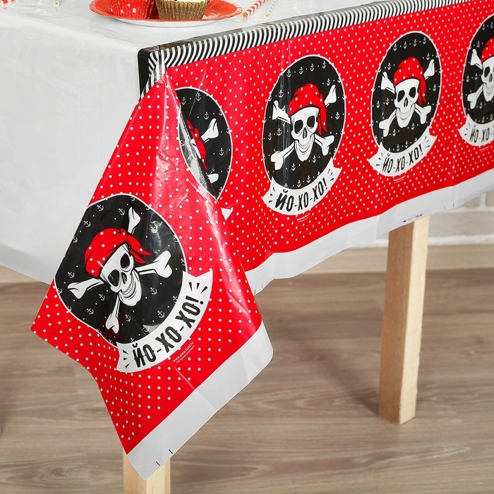 Скатерть одноразовая &laquo;Йо-хо-хо&raquo;, 180х137 см