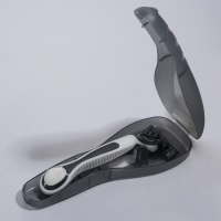 Органайзер для бритвы, с крышкой, 16,6 × 5,5 × 3 см, цвет чёрный Органайзер для бритвы, с крышкой, 16,6 × 5,5 × 3 см, цвет чёрный