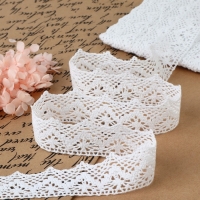 Кружево вязаное, 32 мм &times; 10 &plusmn; 1 м, цвет белый