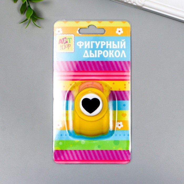 Дырокол фигурный Дырокол фигурный "Сердечко" d=1,5 см МИКС 3,5х4х4 см