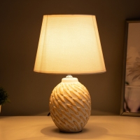 Настольная лампа "Сабина" Е14 40Вт бежевый 20х20х33см Настольная лампа "Сабина" Е14 40Вт бежевый 20х20х33см