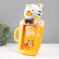 Фоторамка пластик 16х11 см "Тигренок в чашке" желтый 29,5х8х19,5 см