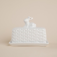 Маслёнка керамическая SL Home «Лесные кролики», 20,5×11×15,5 см, цвет белый Маслёнка керамическая SL Home «Лесные кролики», 20,5×11×15,5 см, цвет белый