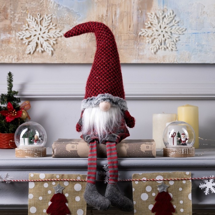 Светодиодная фигура &laquo;Гном в красном колпаке&raquo; 13 &times; 58 &times; 8 см, текстиль, батарейки AG10х3 (в комплекте), свечение тёплое белое