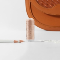 Нитки вощёные, круглые, 300D/3, 0,35 мм, 60 ± 2 м, цвет бежевый Нитки вощёные, круглые, 300D/3, 0,35 мм, 60 ± 2 м, цвет бежевый