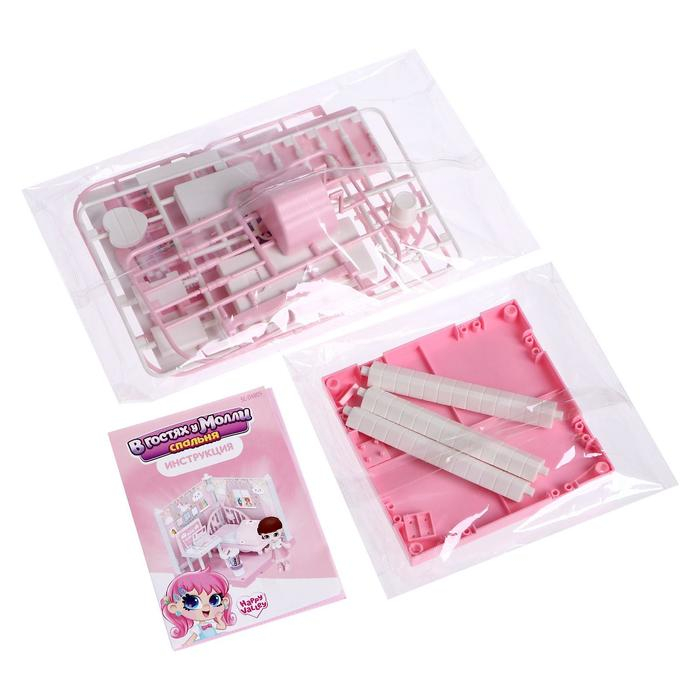 Пластиковый домик для кукол &laquo;В гостях у Молли&raquo; спальня с куклой и аксессуарами