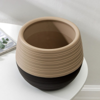 Горшок для цветов с поддоном «Дуэт», 2.5 л, цвет шоколадный-кофе с молоком Горшок для цветов с поддоном «Дуэт», 2.5 л, цвет шоколадный-кофе с молоком