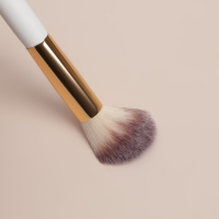 Кисть для макияжа &laquo;White&raquo;, 18 (&plusmn; 1) см, цвет белый