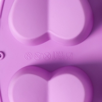 Форма для выпечки Доляна &laquo;Сердце напополам&raquo;, силикон, 25,8&times;17&times;3,2 см, 6 ячеек (7&times;6,5&times;3 см), цвет сиреневый